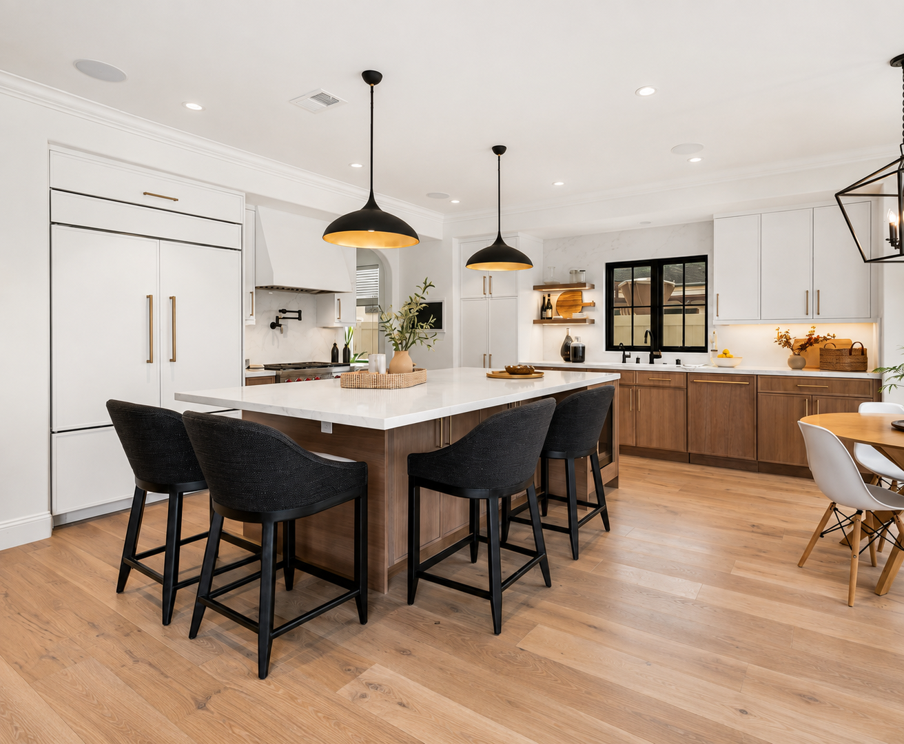 HOME PAGE lynngrove-kitchen-island-1312x1080